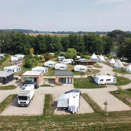 公寓 Tiny Igloo Arwen Belau